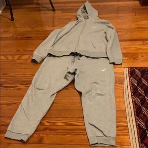 grey nike suit size large